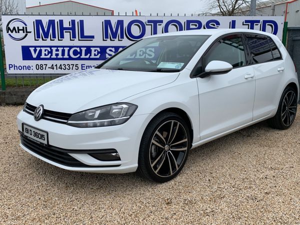 Volkswagen Golf Estate, Diesel, 2019, White