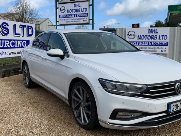 Volkswagen Passat Saloon, Diesel, 2020, White