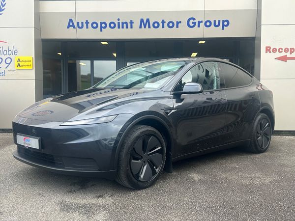 Tesla Model Y MPV, Electric, 2026, Grey