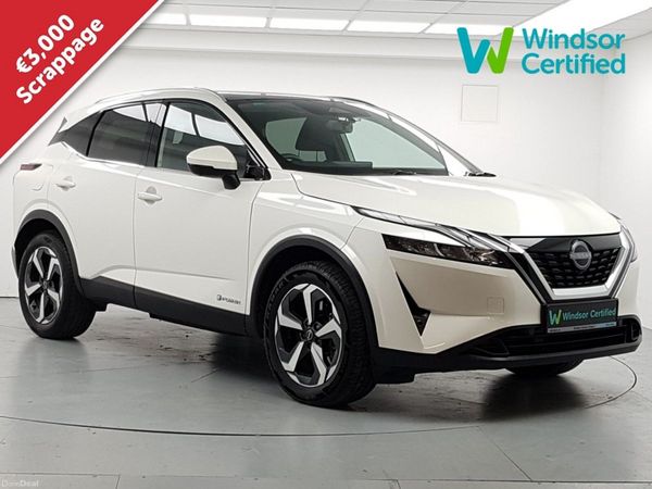 Nissan Qashqai MPV, Petrol, 2023, White