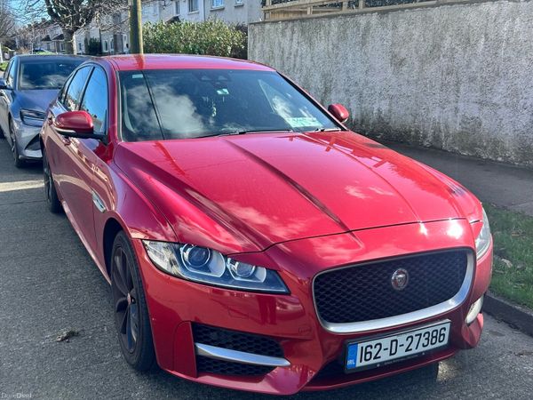 Jaguar XF Saloon, Diesel, 2016, Red