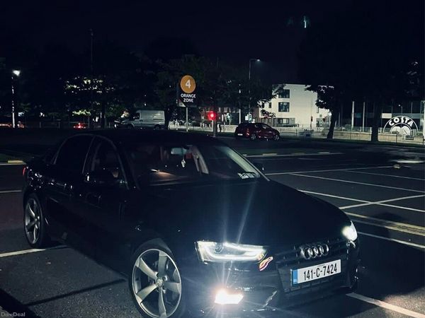 Audi A4 Saloon, Diesel, 2014, Black