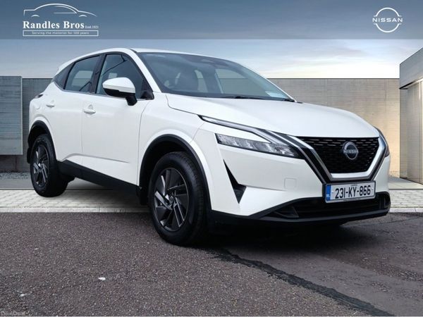 Nissan Qashqai MPV, Petrol, 2023, White
