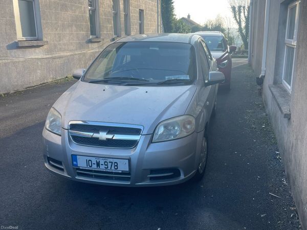 Chevrolet Aveo Saloon, Petrol, 2010, Silver