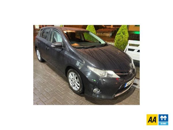 Toyota Auris Hatchback, Diesel, 2014, Black
