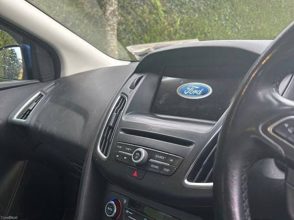 Ford Focus Hatchback, Diesel, 2017, Blue