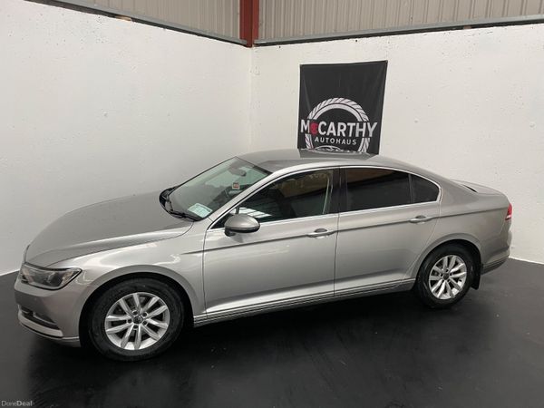 Volkswagen Passat Saloon, Diesel, 2015, Silver