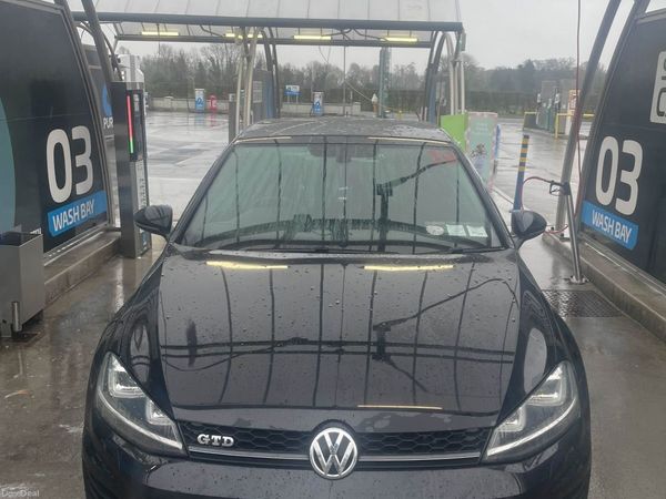 Volkswagen Golf Hatchback, Diesel, 2017, Black