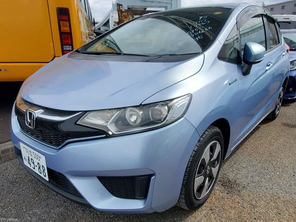 Honda Fit Hatchback, Petrol Hybrid, 2015, Blue