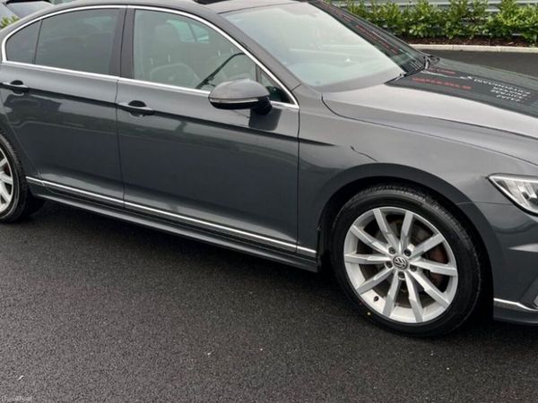 Volkswagen Passat Saloon, Diesel, 2015, Grey