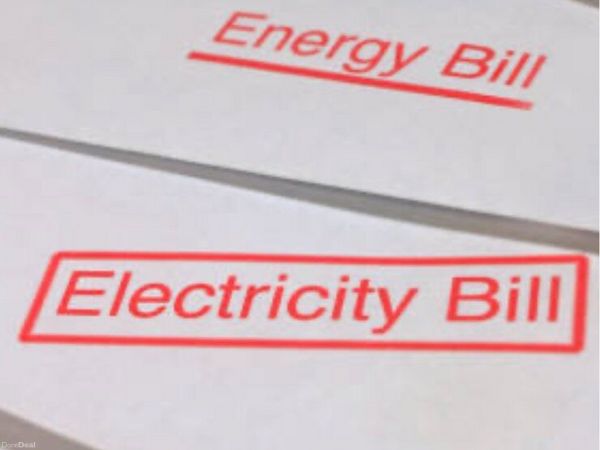 Renault Fluence Saloon, Diesel, 2012, Gold