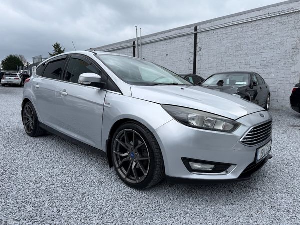 Ford Focus Hatchback, Diesel, 2015, Silver