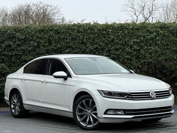 Volkswagen Passat Saloon, Diesel, 2020, White