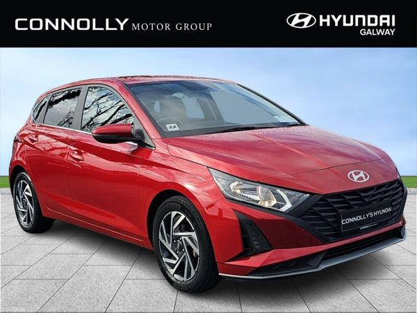 Hyundai i20 Hatchback, Petrol, 2025, Red