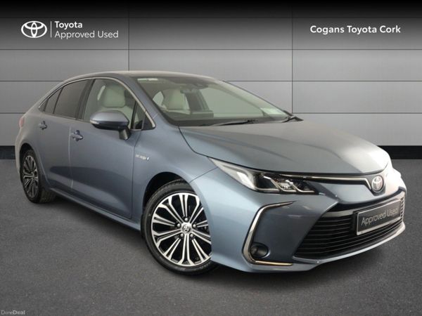 Toyota Corolla Saloon, Petrol Hybrid, 2021, Grey