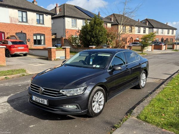Volkswagen Passat Saloon, Diesel, 2021, Black