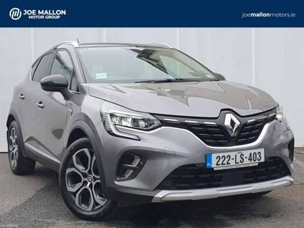 Renault Captur Hatchback, Petrol, 2022, Grey