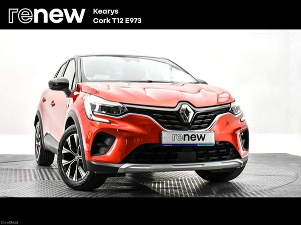 Renault Captur SUV, Petrol, 2022, Red