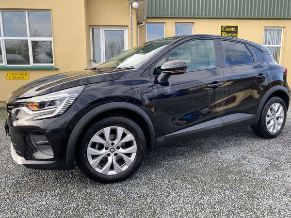 Renault Captur Hatchback, Petrol, 2022, Black
