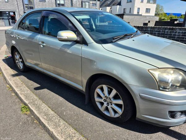 Toyota Avensis Saloon, Petrol, 2007, Green