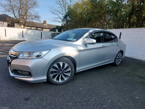 Honda Accord Saloon, Petrol Hybrid, 2014, Silver