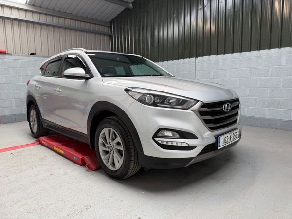 Hyundai Tucson SUV, Diesel, 2016, Silver