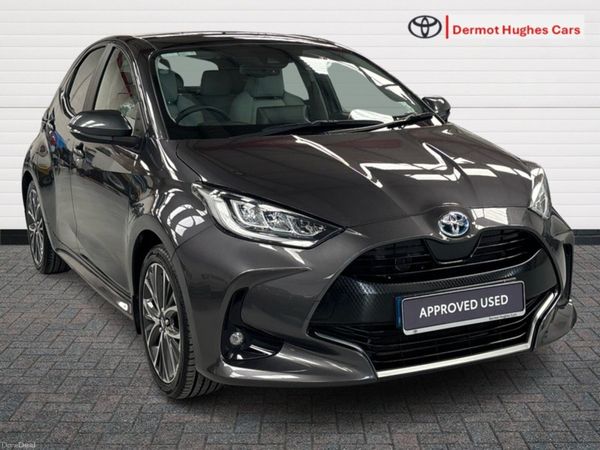 Toyota Yaris Hatchback, Petrol Hybrid, 2023, Grey