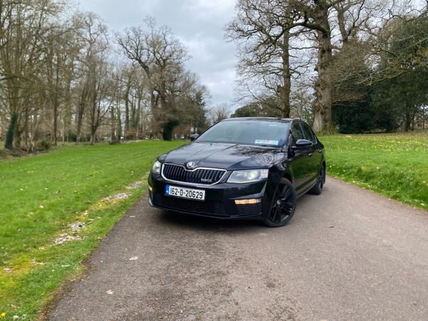 Skoda Octavia Saloon, Diesel, 2016, Black