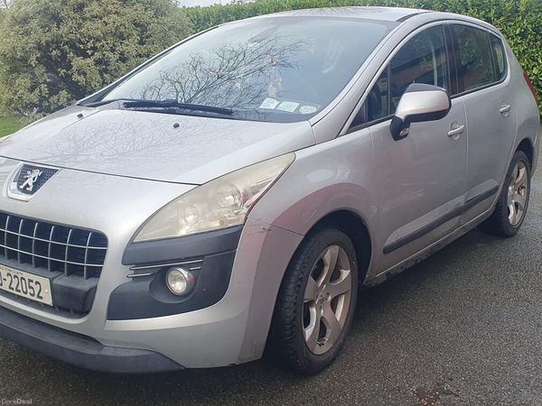 Peugeot 3008 MPV, Diesel, 2010, Grey