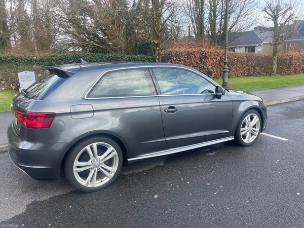 Audi A3 Hatchback, Diesel, 2015, Grey