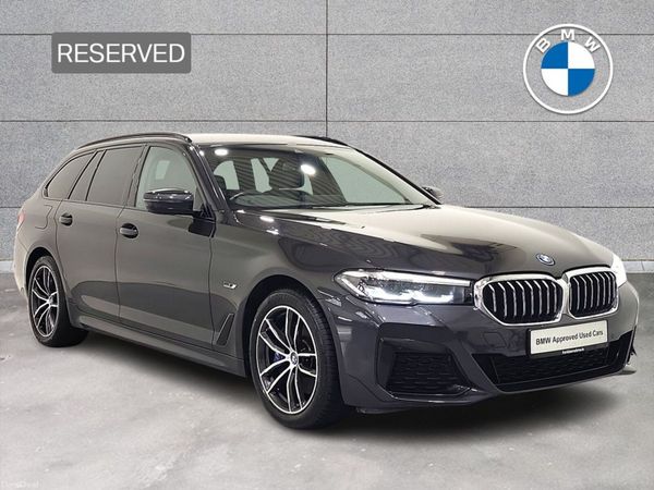 BMW 5-Series Estate, Petrol Plug-in Hybrid, 2022, Grey