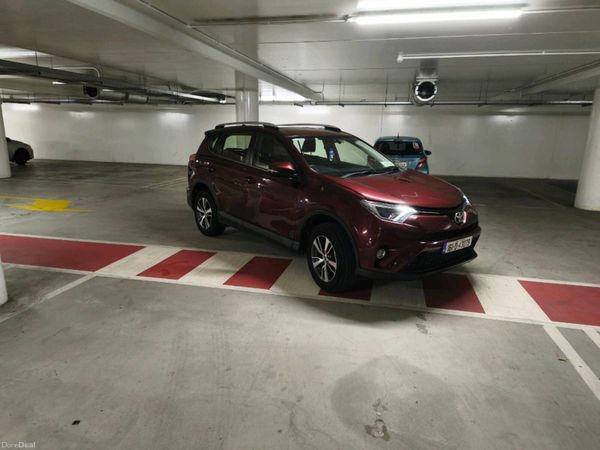 Toyota RAV4 SUV, Diesel, 2016, Red
