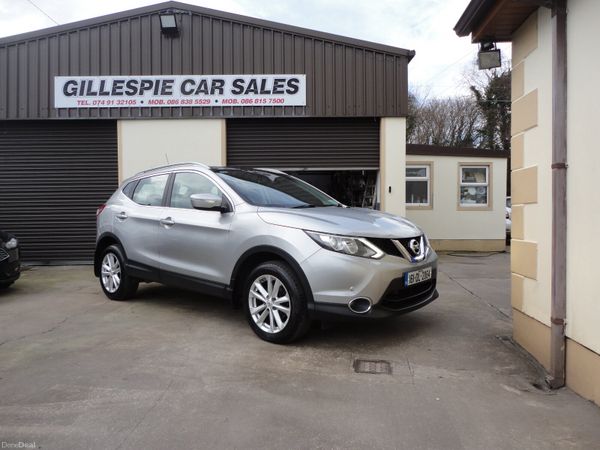 Nissan Qashqai Hatchback, Diesel, 2016, Silver