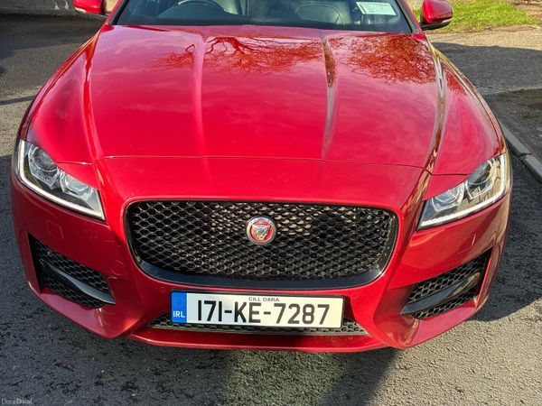Jaguar XF Saloon, Diesel, 2017, Red