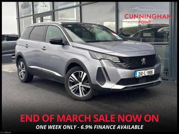 Peugeot 5008 MPV, Diesel, 2024, Grey