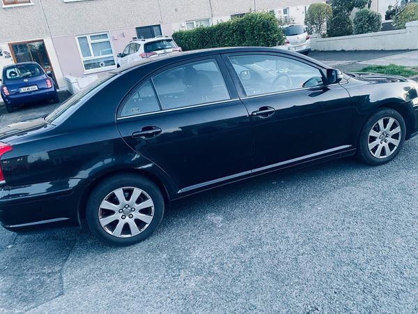 Toyota Avensis Saloon, Petrol, 2008, Black