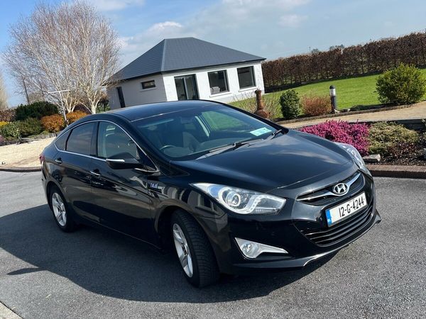 Hyundai i40 Saloon, Diesel, 2012, Black