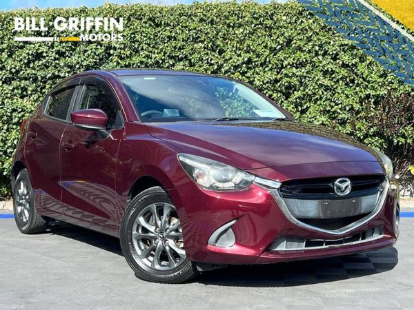 Mazda Demio Hatchback, Petrol, 2017, Red