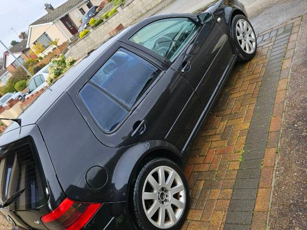 Volkswagen Golf Hatchback, Petrol, 2003, Black