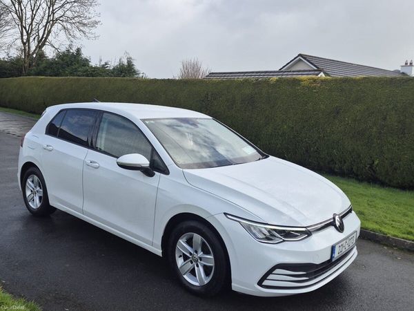 Volkswagen Golf Estate, Diesel, 2022, White