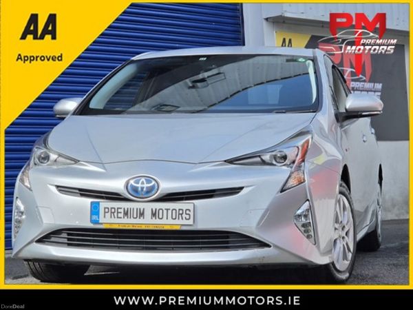 Toyota Prius Hatchback, Petrol Hybrid, 2017, Silver
