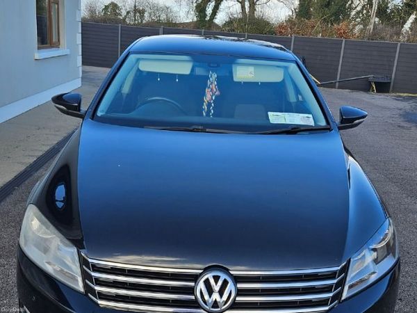 Volkswagen Passat Saloon, Diesel, 2013, Black