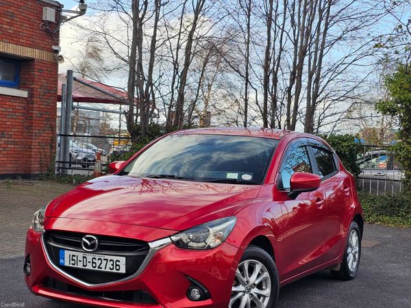 Mazda Demio MPV, Petrol, 2015, Red