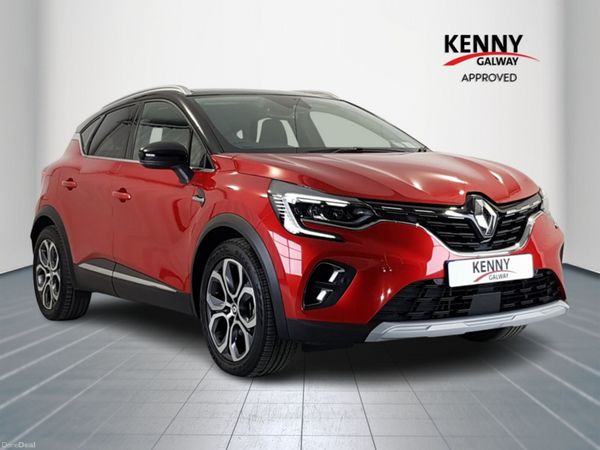 Renault Captur Hatchback, Petrol Hybrid, 2024, Red