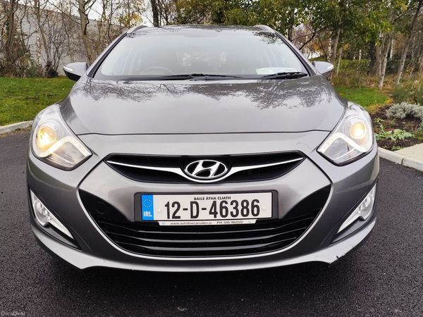 Hyundai i40 Estate, Diesel, 2012, Silver