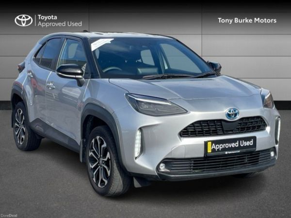 Toyota Yaris Cross SUV, Petrol Hybrid, 2023, Silver