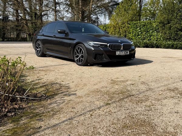 BMW 5-Series Saloon, Diesel Hybrid, 2021, Grey
