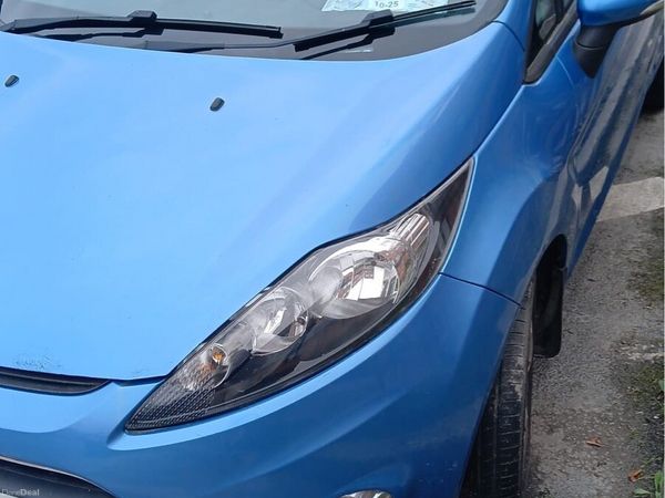 Ford Fiesta Hatchback, Petrol, 2012, Blue