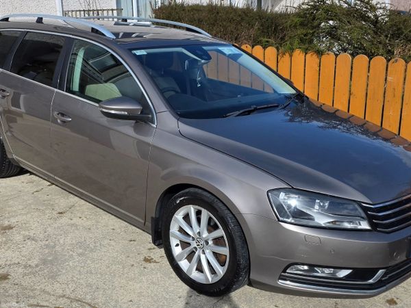 Volkswagen Passat Estate, Diesel, 2011, Brown