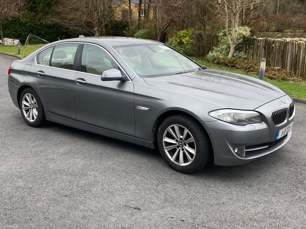 BMW 5-Series Saloon, Diesel, 2011, Grey